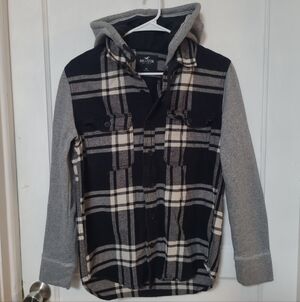 Hollister Black & White Plaid Hooded Shirt Jacket with Gray Sleeves